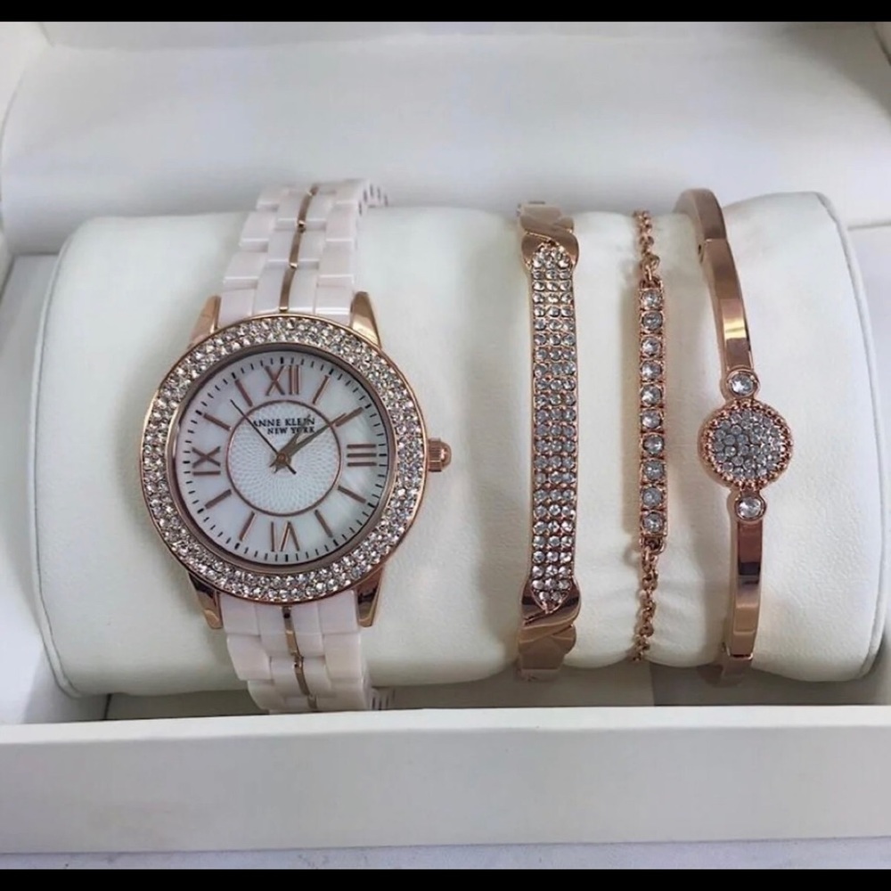spoil her or yourself Watch Bracelet - Picture 3 of 8